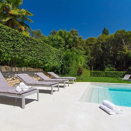 Borik Terra Rossa Holiday home *