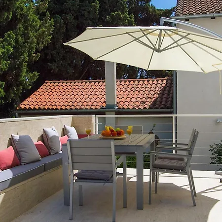 Borik Terra Rossa Nyaraló Rovinj